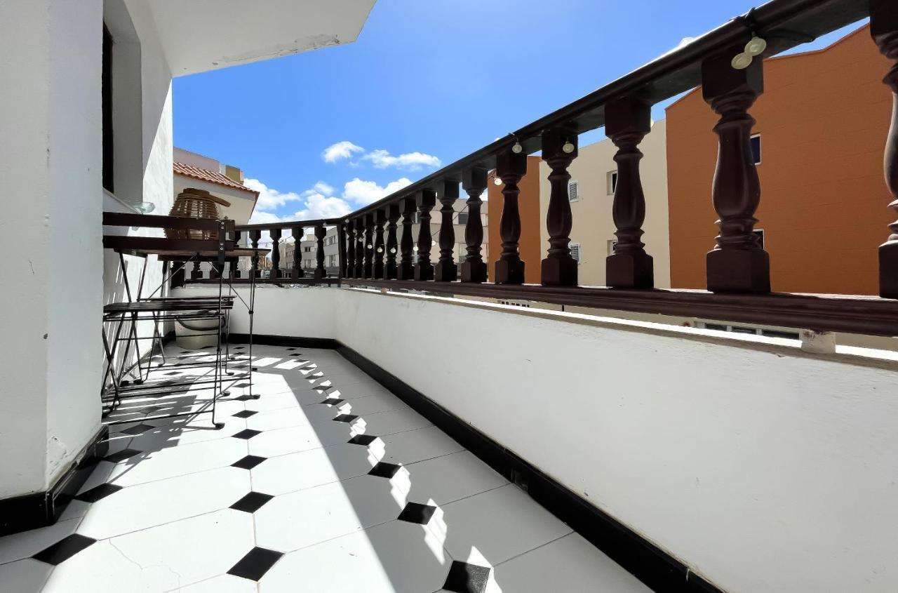 Central House Corralejo Ngoại thất bức ảnh